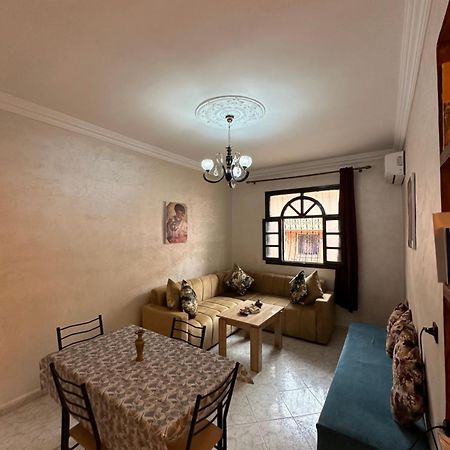 Lovely 2-Bedroom Appartement Marrakesh Luaran gambar